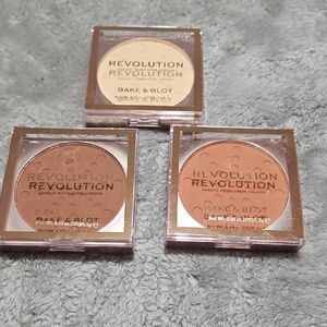 NEW Revolution Bake And Blot Setting Powder Bundle